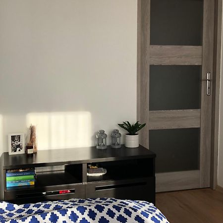 Sm Pokoj Przy Rondzie Daszynskiego Varsóvia Exterior foto