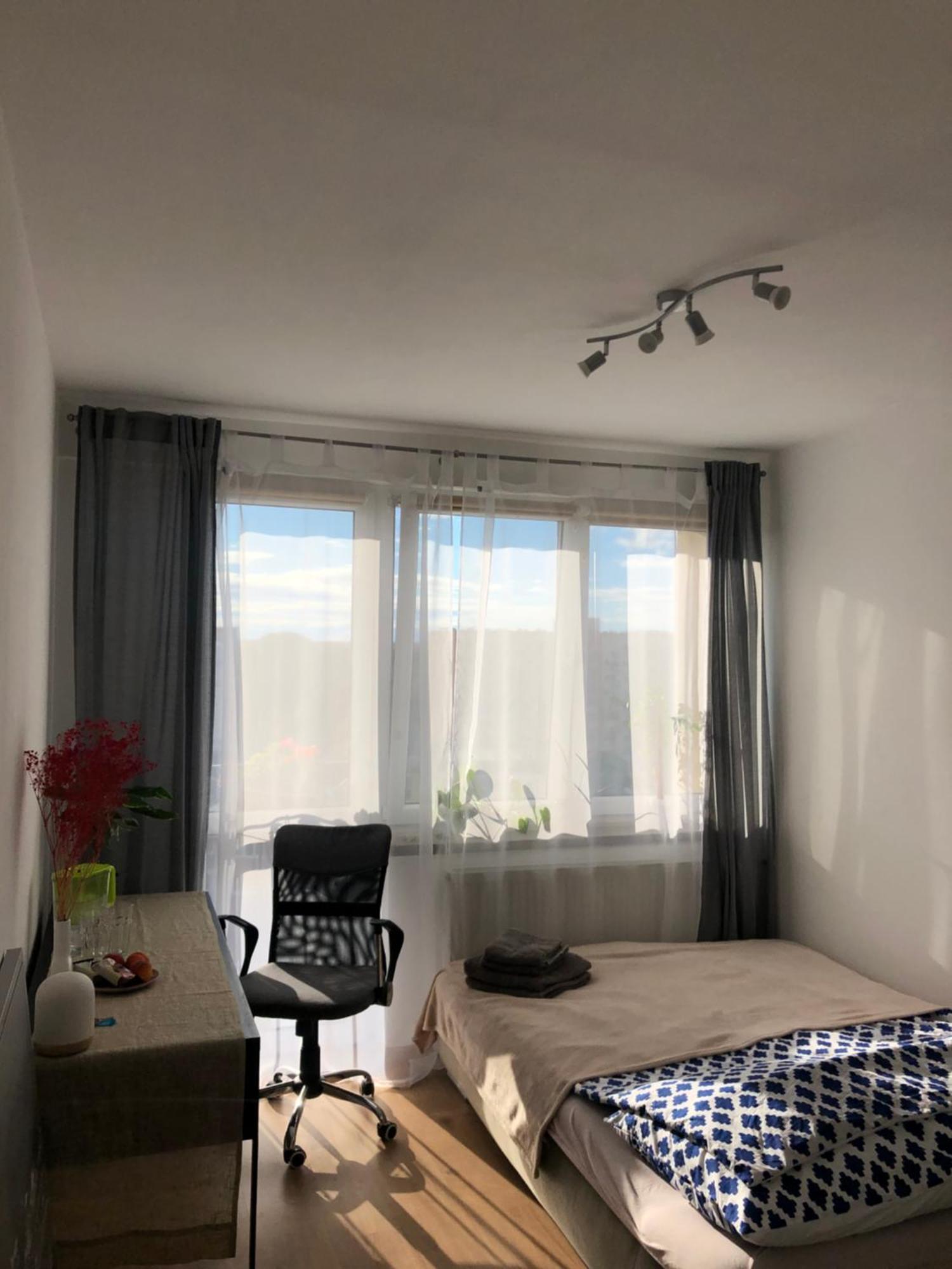 Sm Pokoj Przy Rondzie Daszynskiego Varsóvia Exterior foto