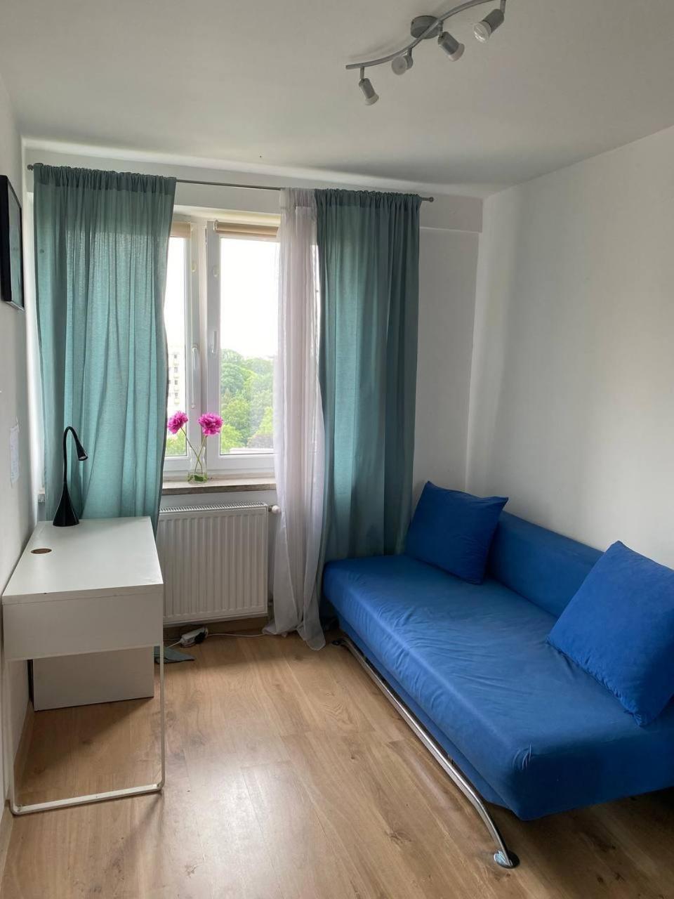 Sm Pokoj Przy Rondzie Daszynskiego Varsóvia Exterior foto